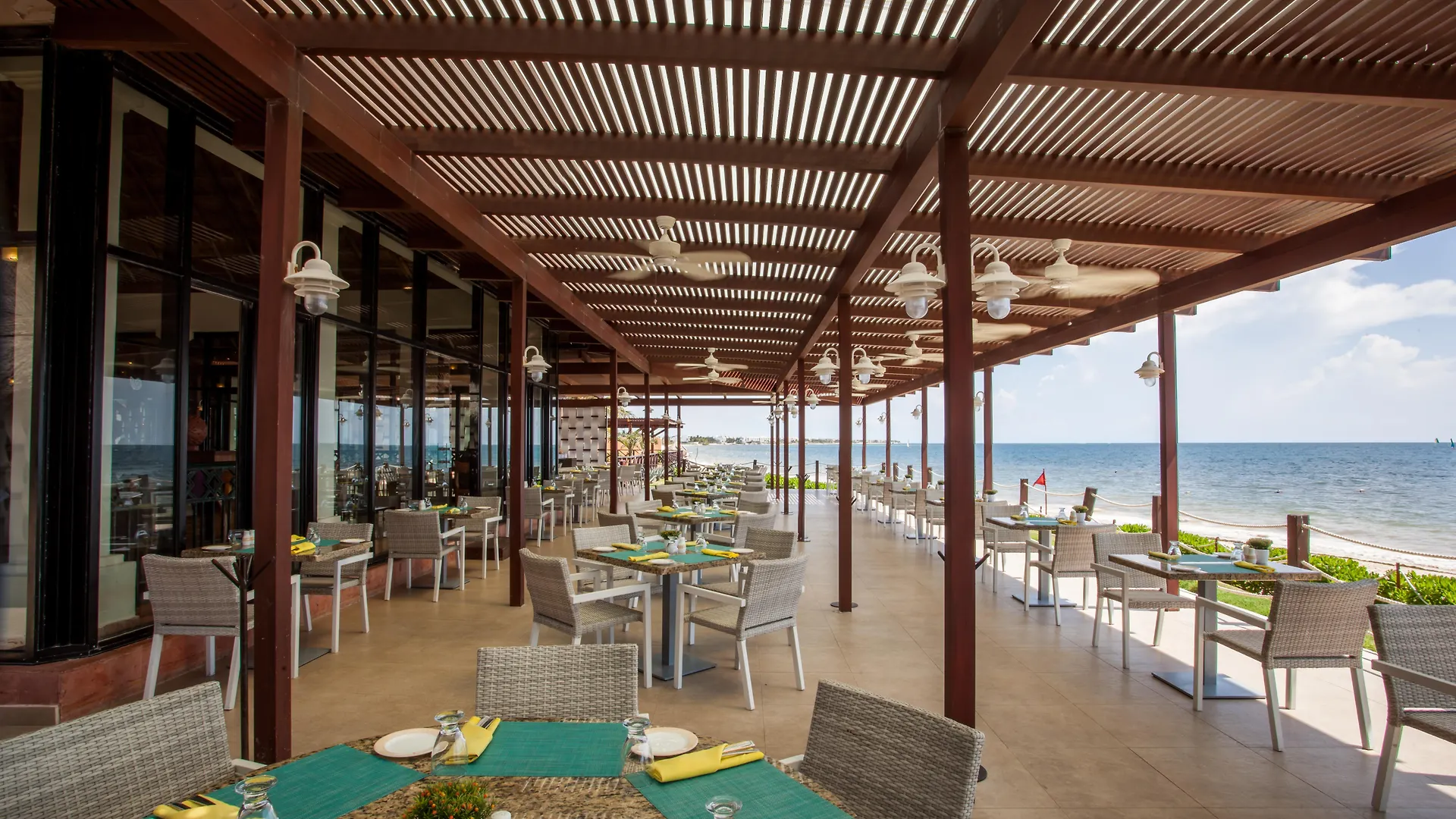Now Sapphire Riviera Cancun Puerto Morelos Resort